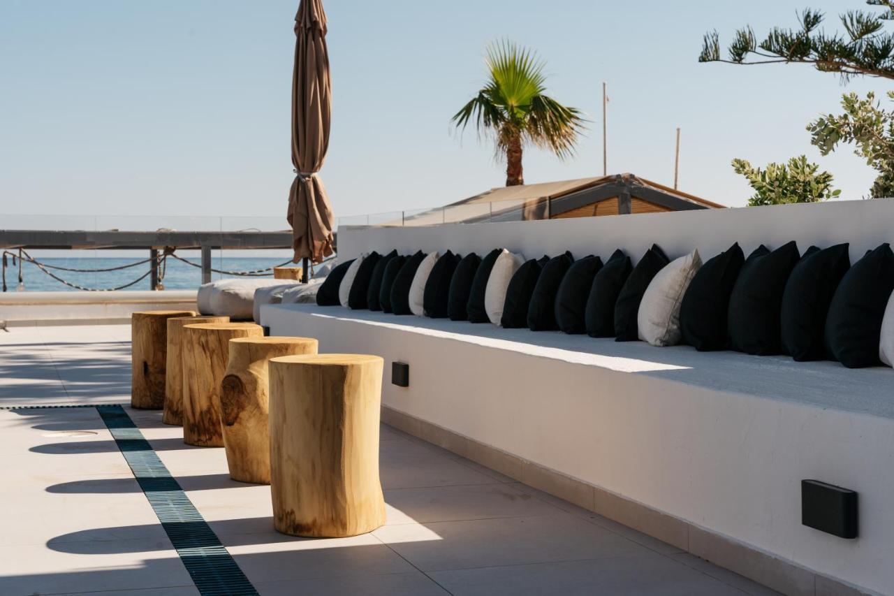 Petradi Lounge