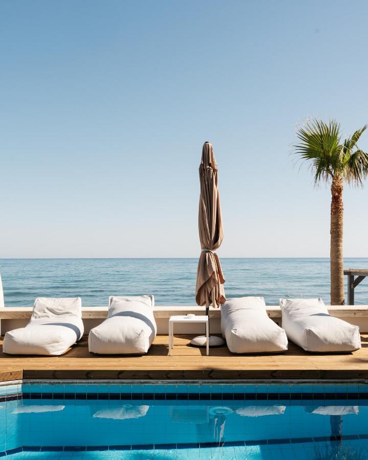 Petradi Lounge Hotel