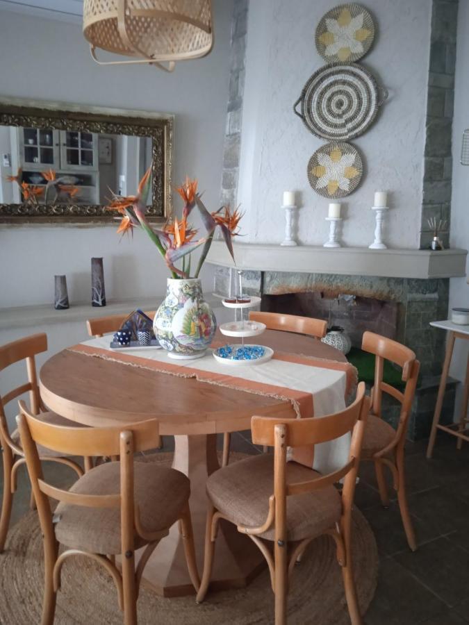 Paul Seafront House Holiday home *