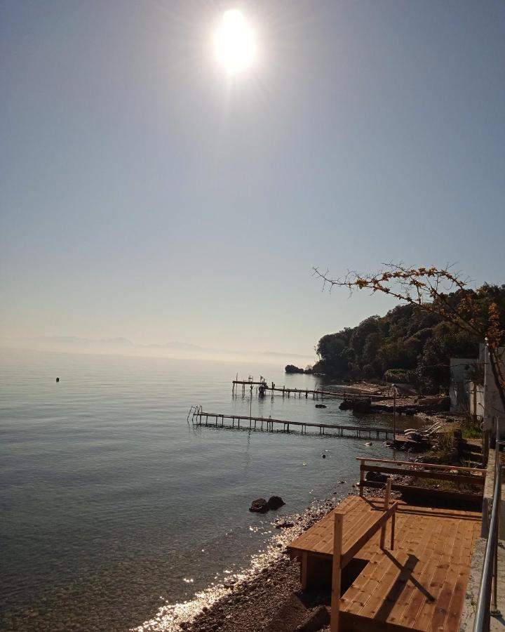 Paul Seafront House Holiday home Mesongi