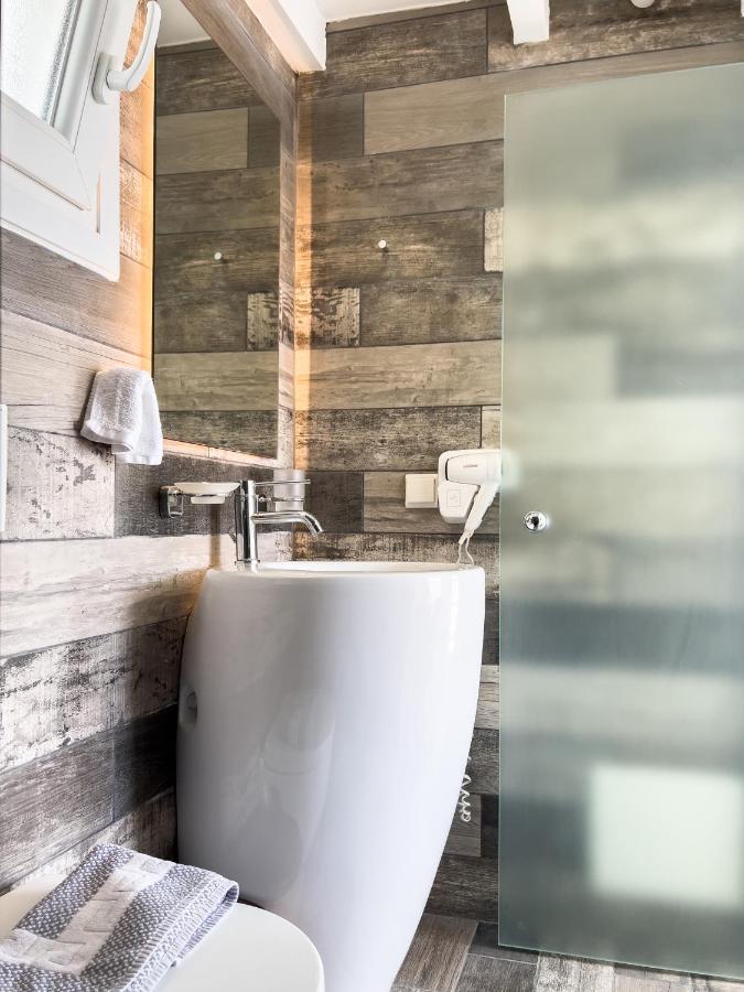Aparthotel George Naxos City