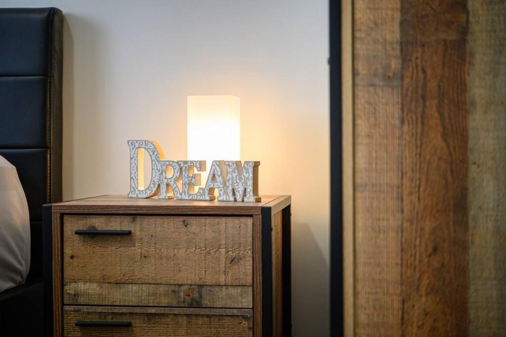 Apartment Stylish Urban Haven *