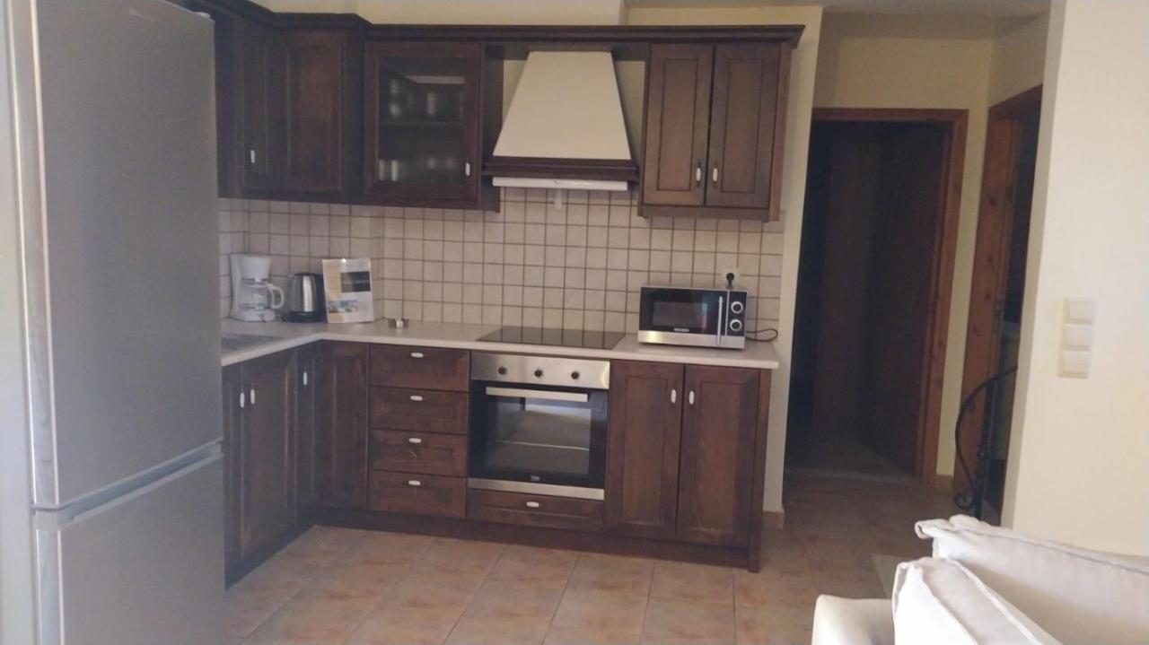 Douliana Villas *