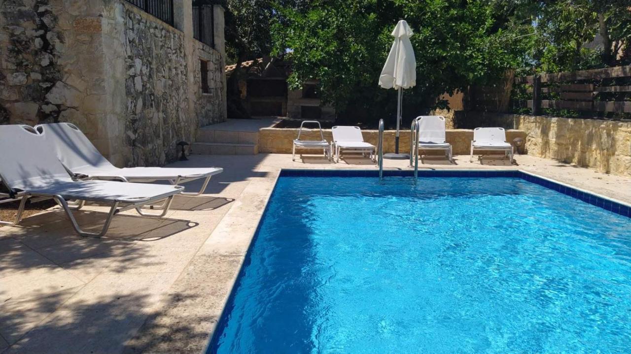 Douliana Villas Douliana