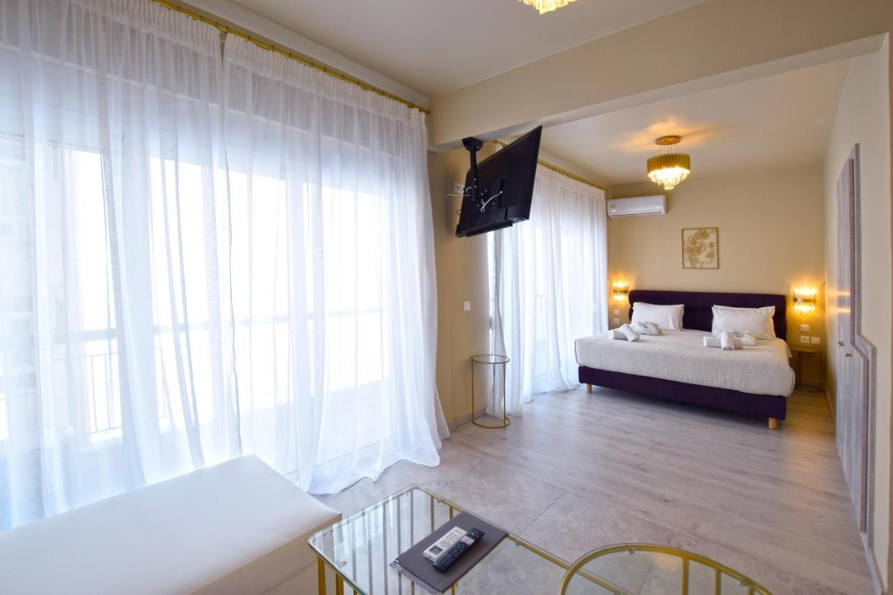 John's Hotel Chalkida