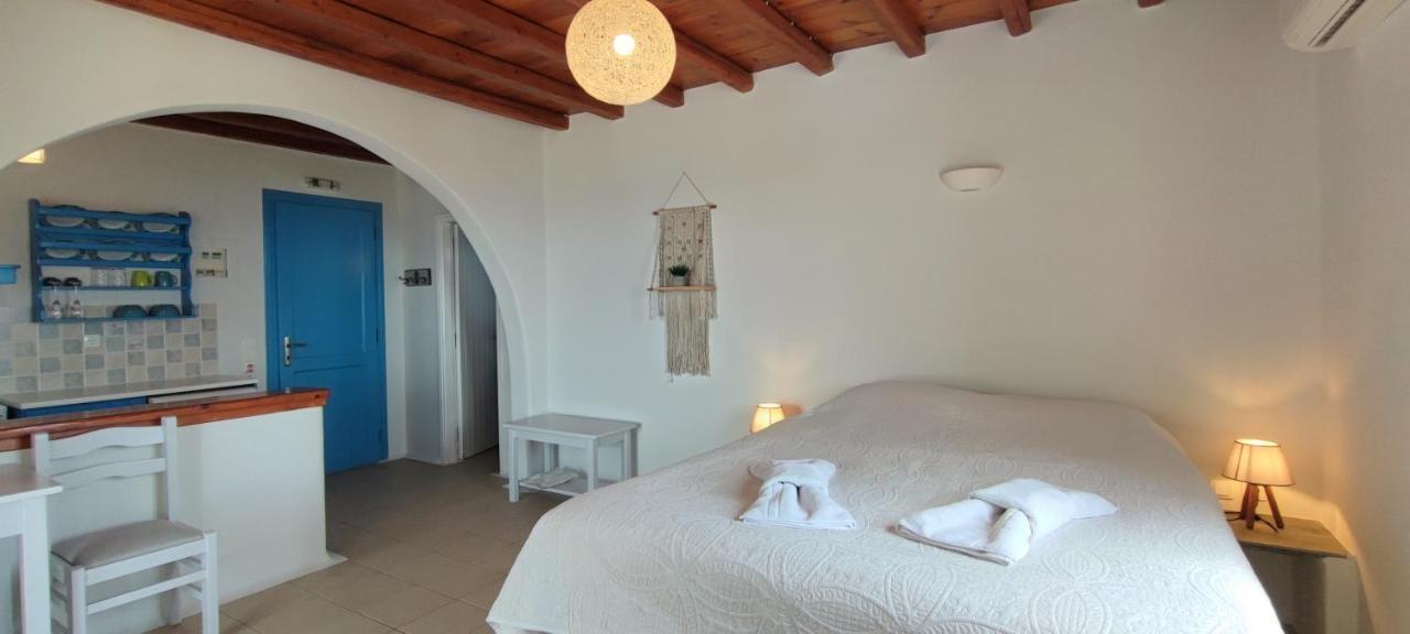 Orionides Apartment Tinos