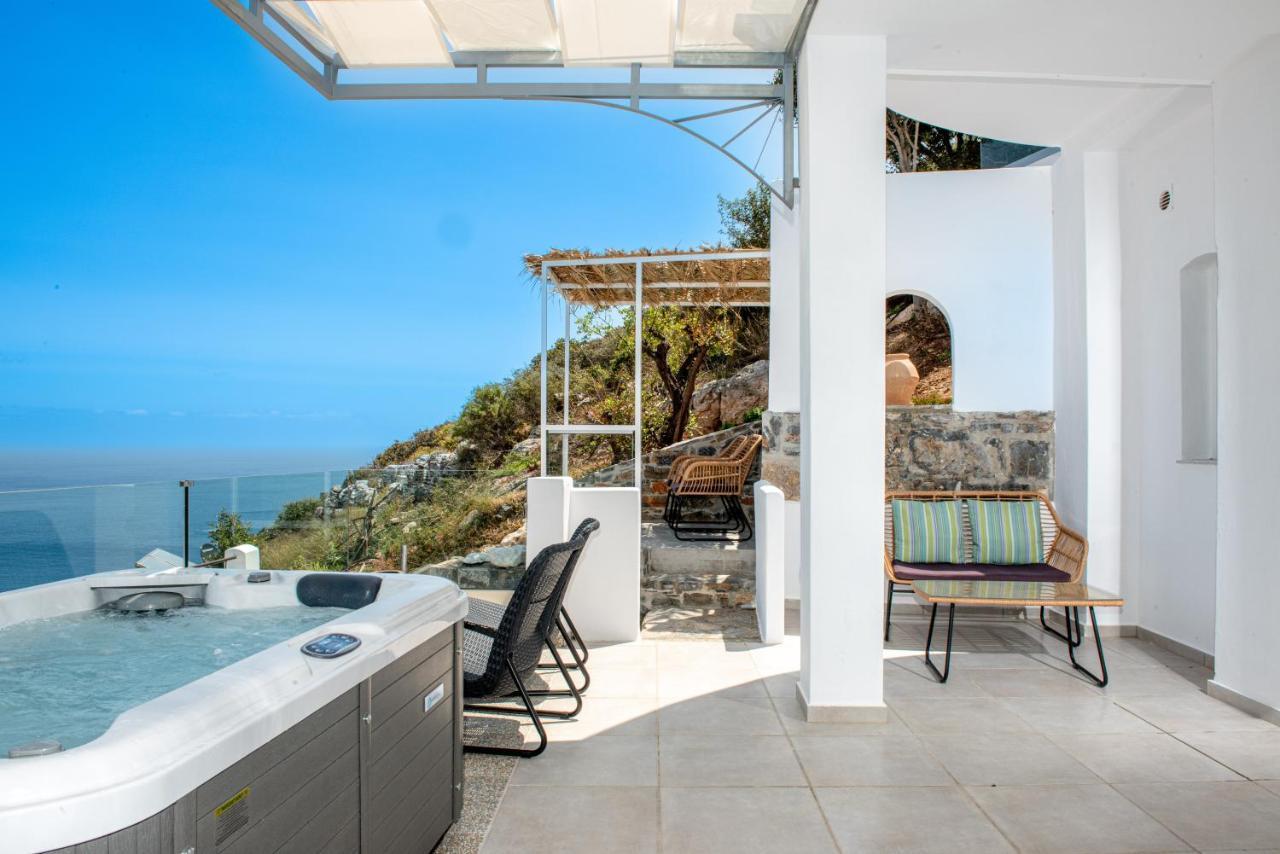 Adrakos (adults Only) 3*