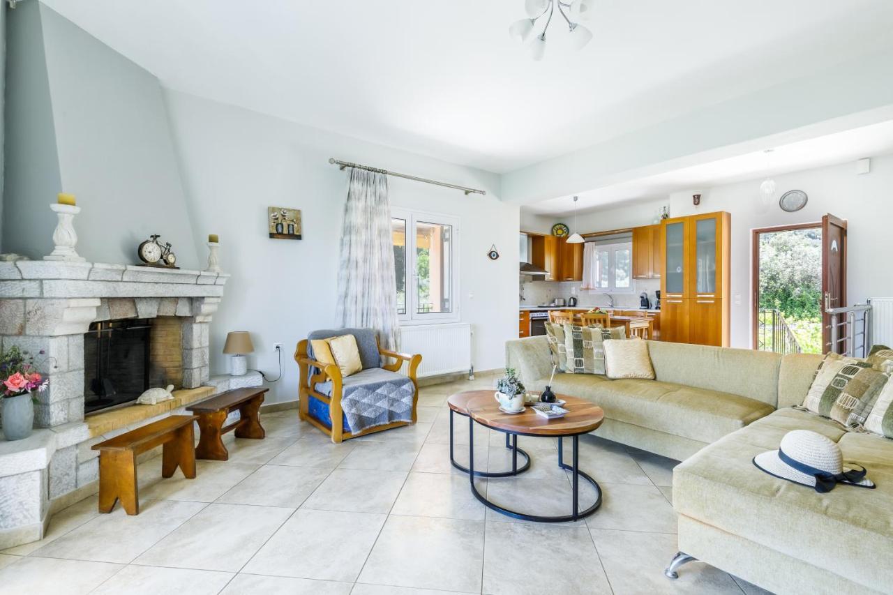 Holiday home Glyna House *