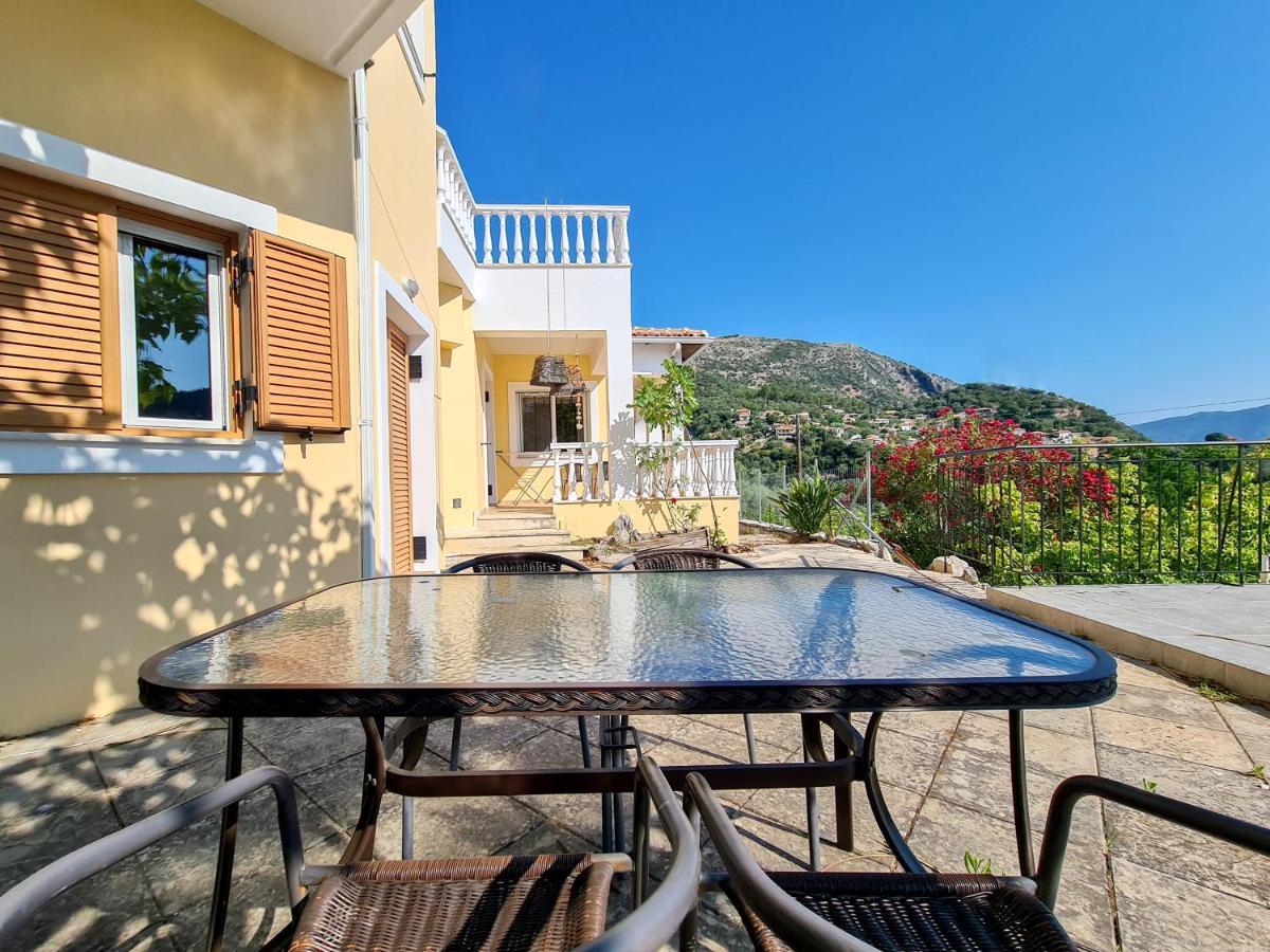 Villa Victoria - 3 Bedroom With A Private Pool