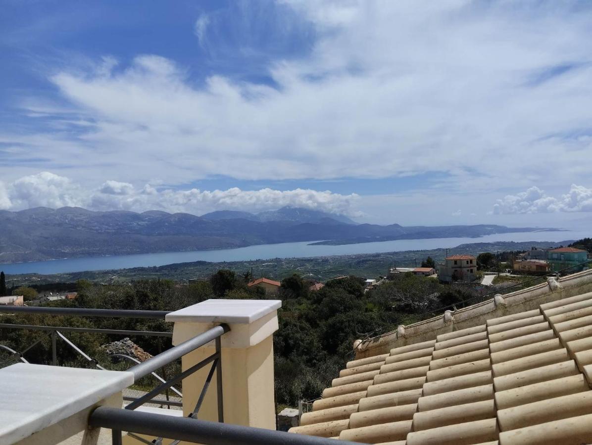 Tzaneta's Star View Villa *