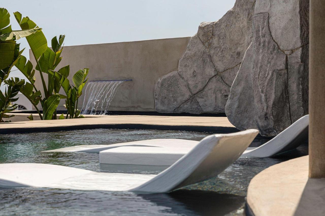 Senses Luxury * Fira (Santorini)