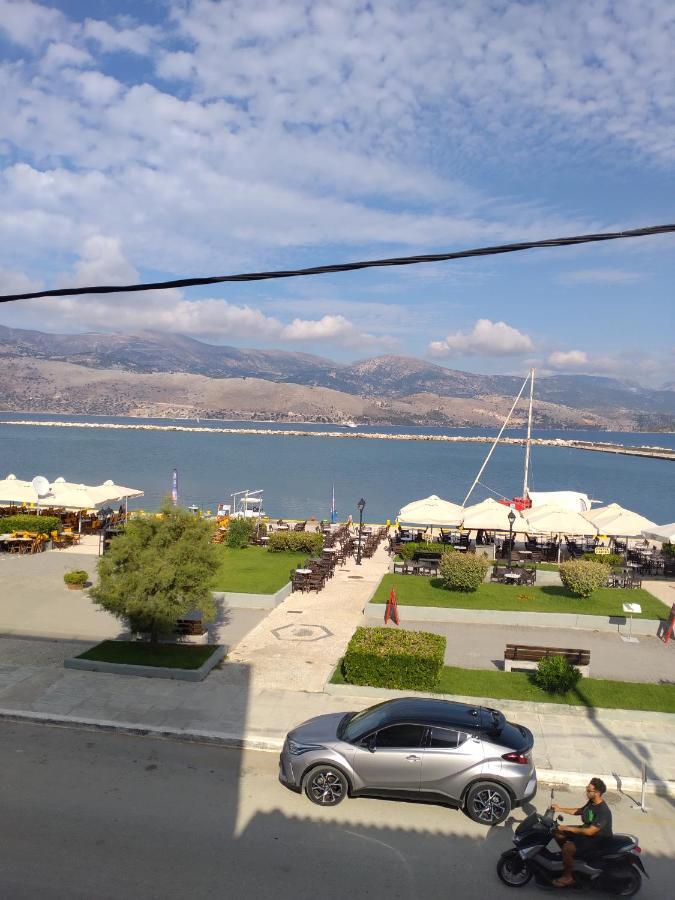 Waterfront Apartment Lixouri