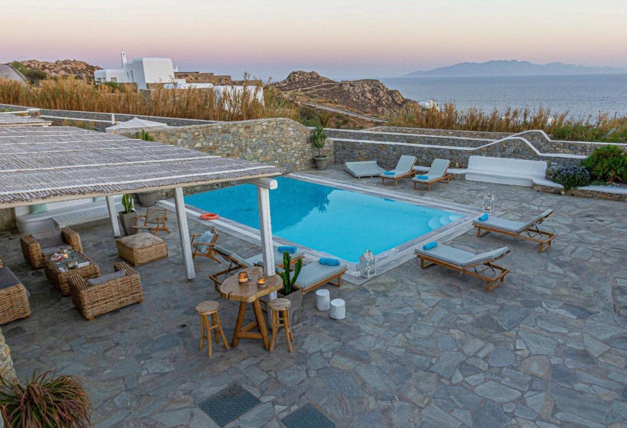 Mando Pool Villas W Sea Views - Five Bedrooms *