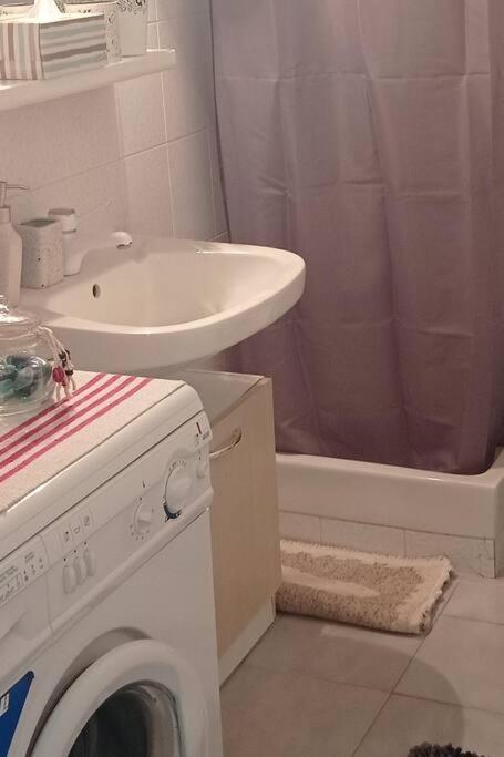 Sophie's Summer House Apartment *
