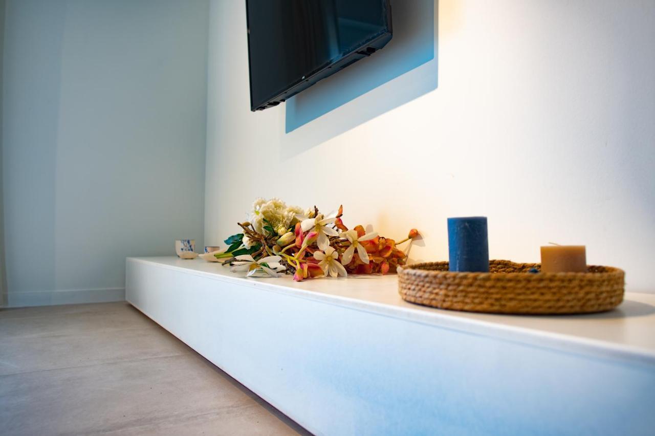 Apartment La Bleue Beachfront Boutique