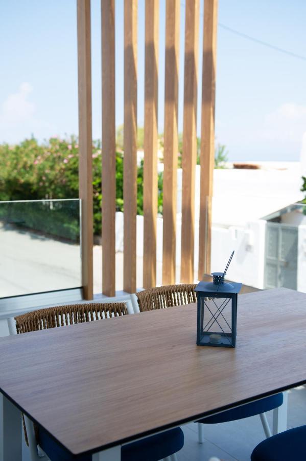 La Bleue Beachfront Boutique Apartment *