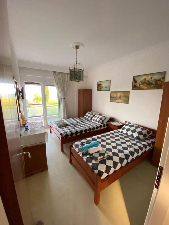 Renas House Apartment *