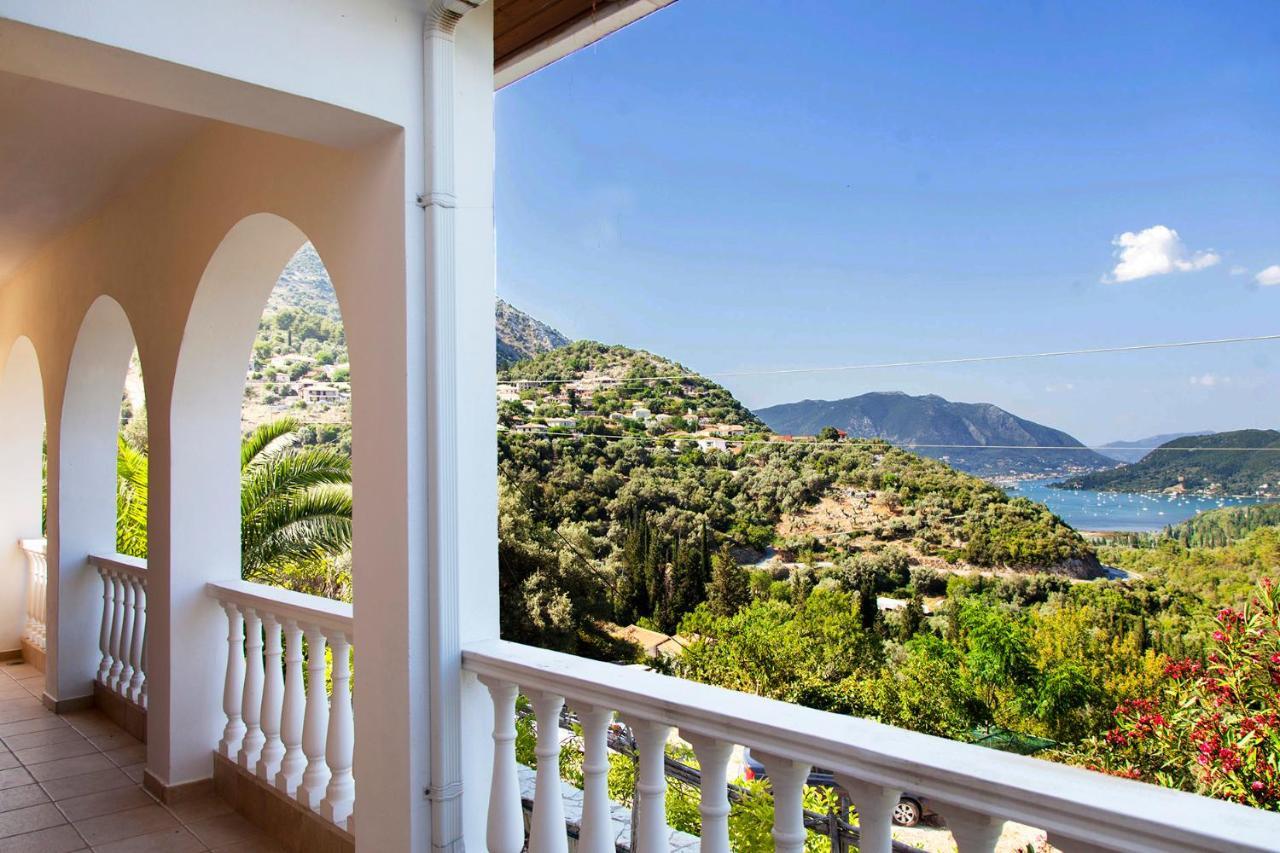 Victoria - 3 Bedroom With A Private Pool Villa *