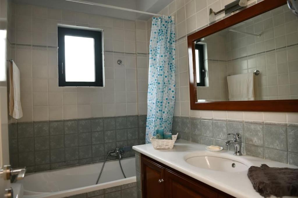 Sens De Dieu - Private Luxury * Diakopto