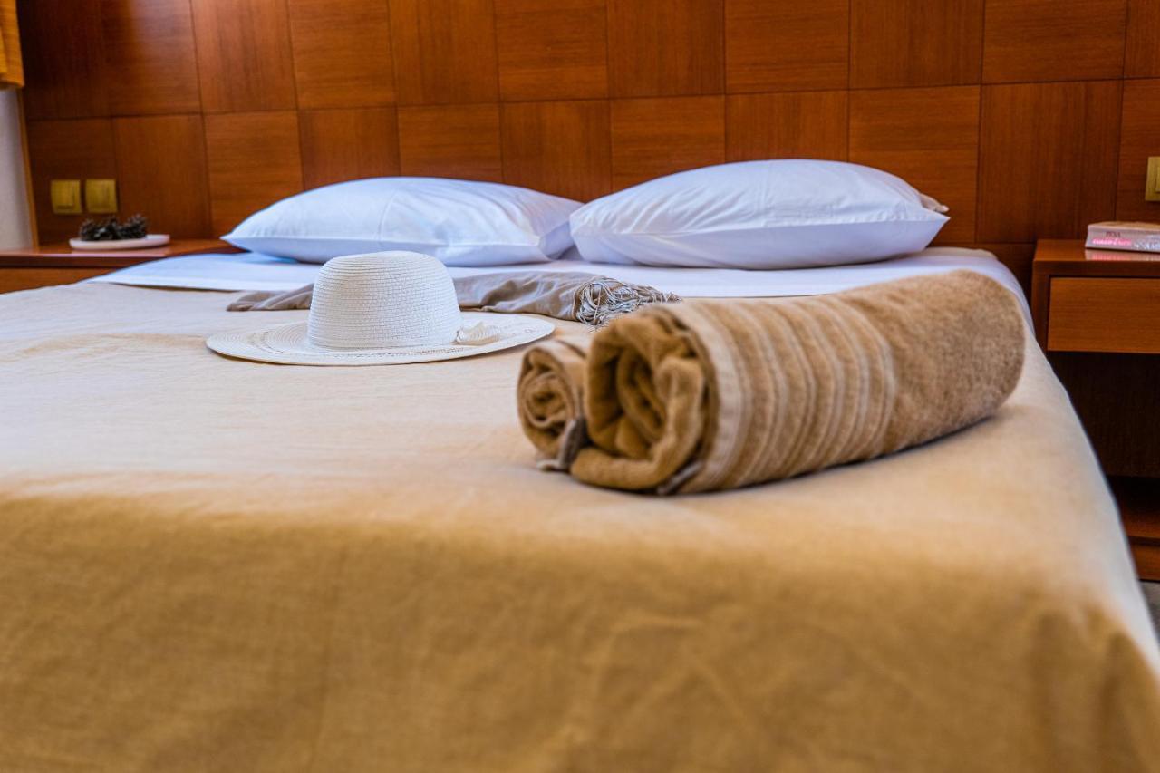 Anna Ageliki Aparthotel Damnoni