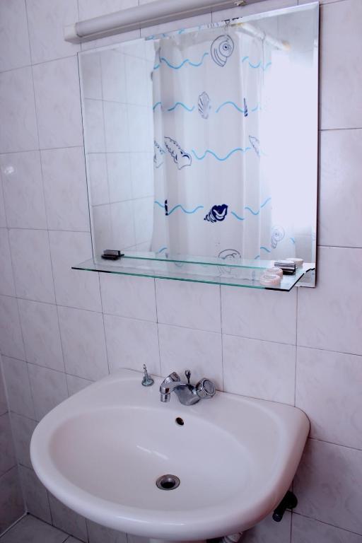 Elarin & Aparthotel