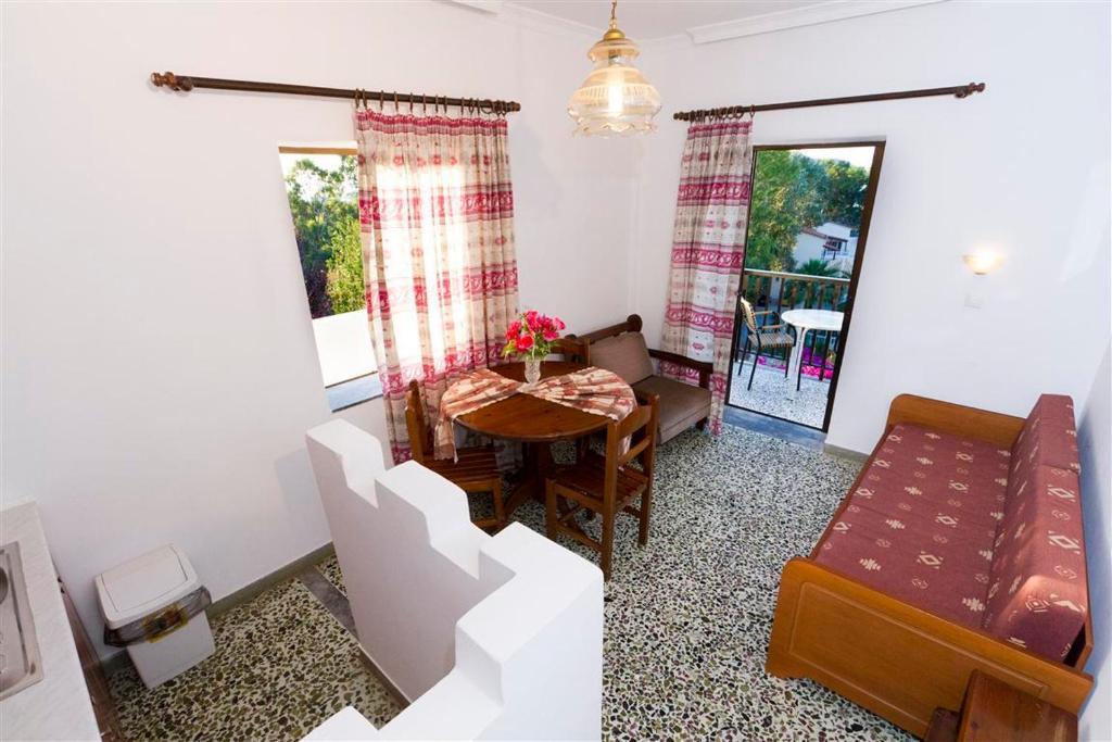 Abella 3* Crete Island