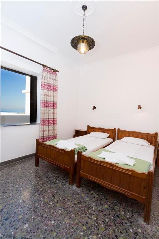 Abella Hotel 3*