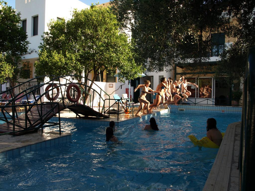 Aparthotel Kastro