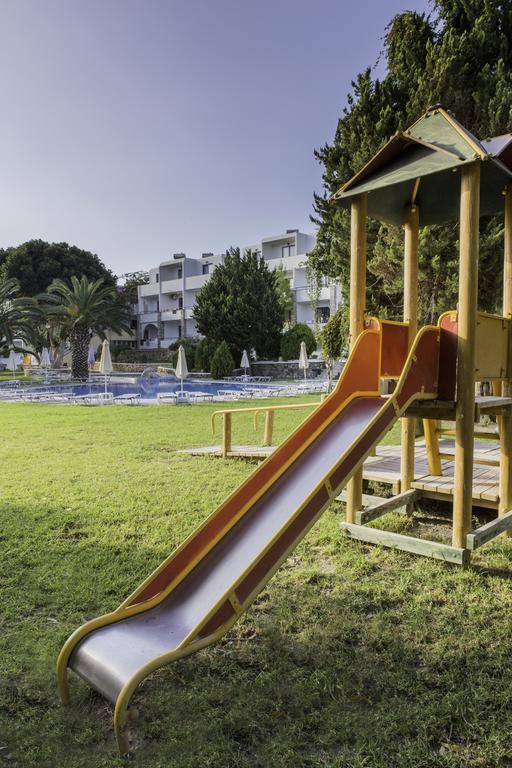 Ekaterini Aparthotel 3*