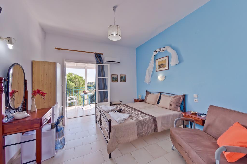 Aelia Aparthotel *
