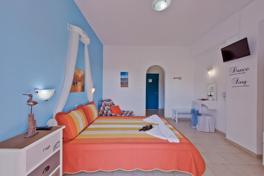 Aelia Aparthotel *