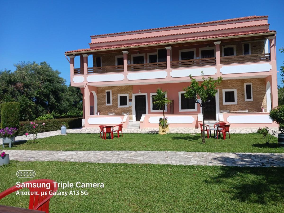 Apartment Olga's Garden Almiros Beach