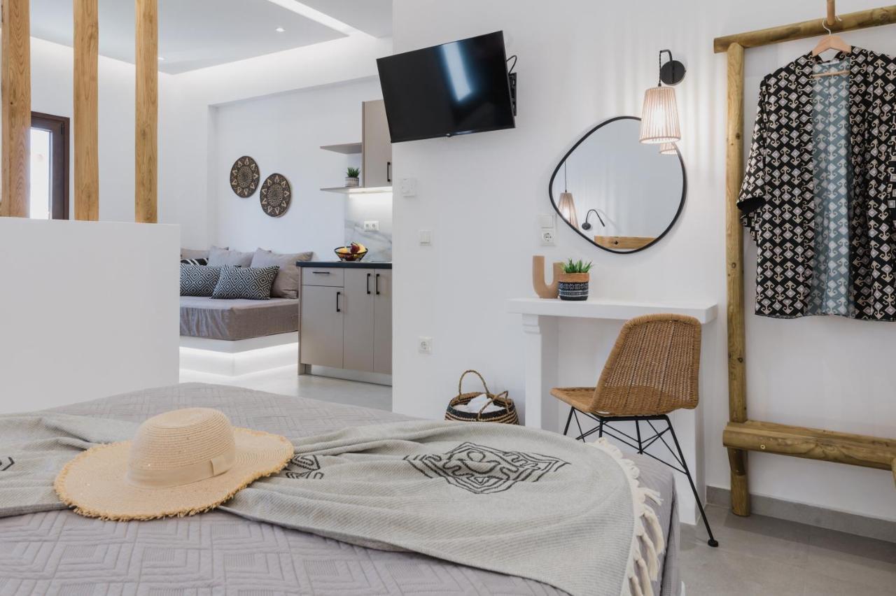 Petros & Aparthotel Naxos City