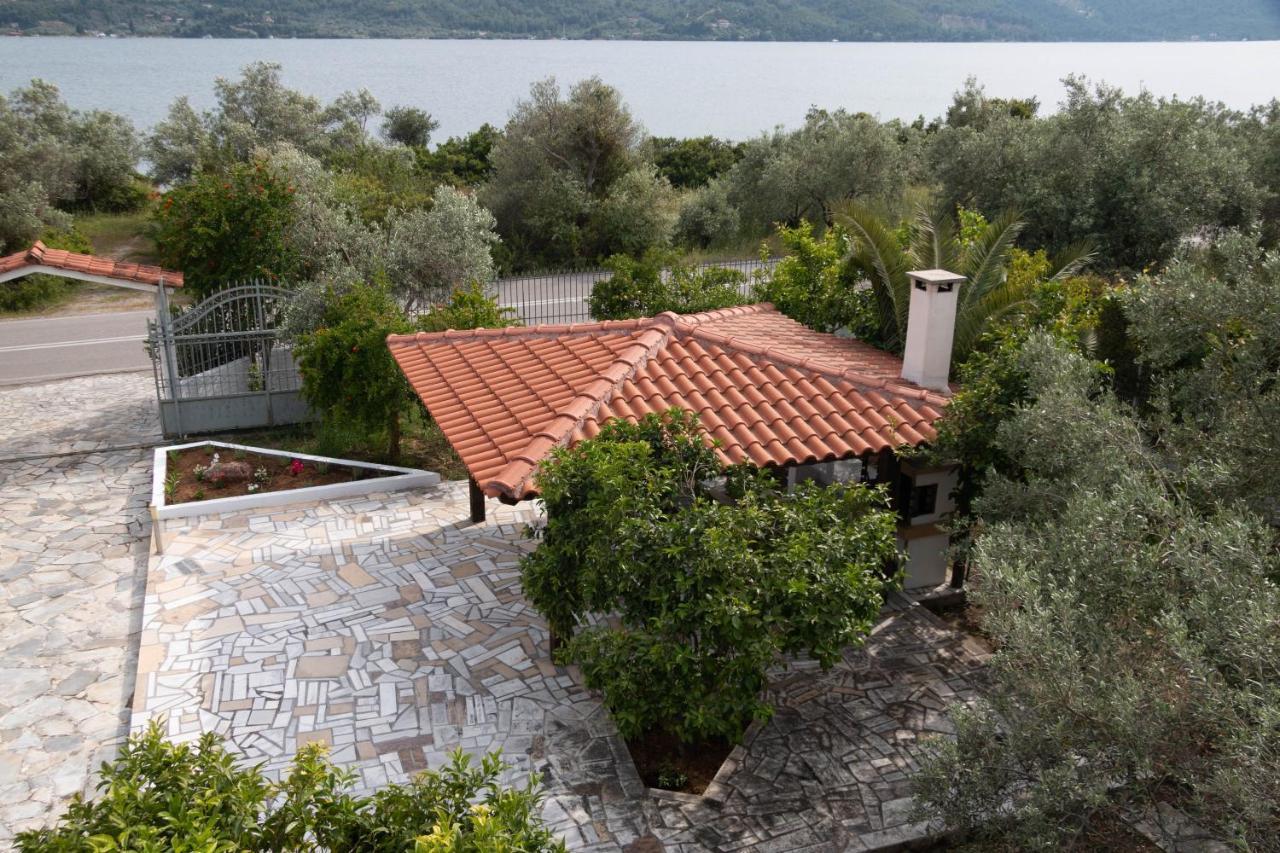 Alex Villa Agios Georgios (Istiaia-Aidipsos)