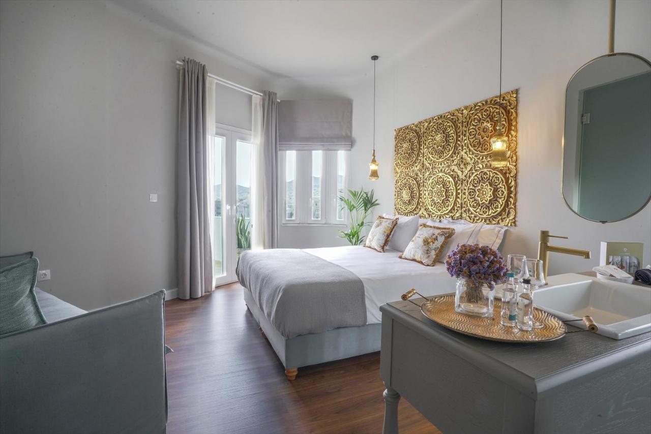 Hotel Pafsilipon 5*