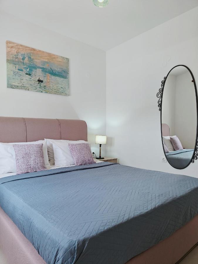 Alkyonis Milos Apartment Triovasalos