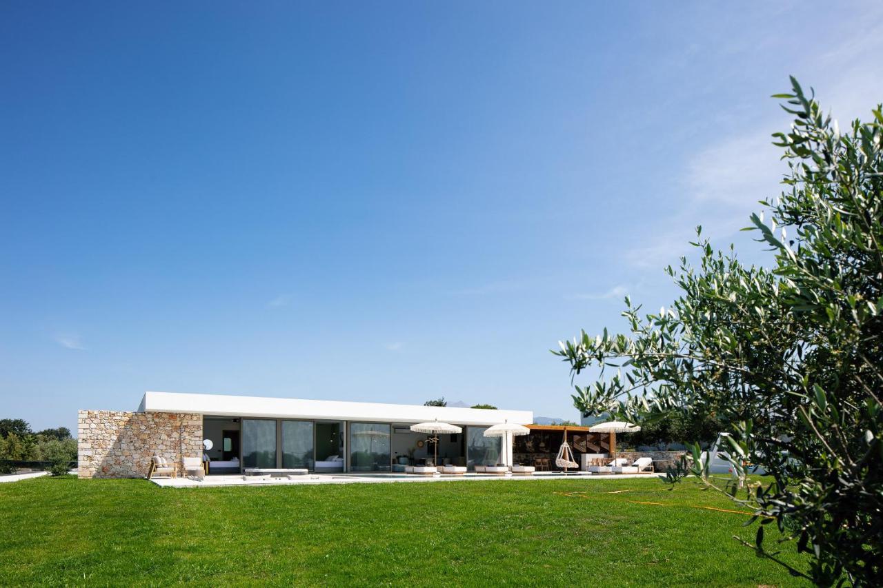 Villa Cresto Iconic Villa, With Heated Whirlpool, By Thinkvilla Angeliana (Crete)