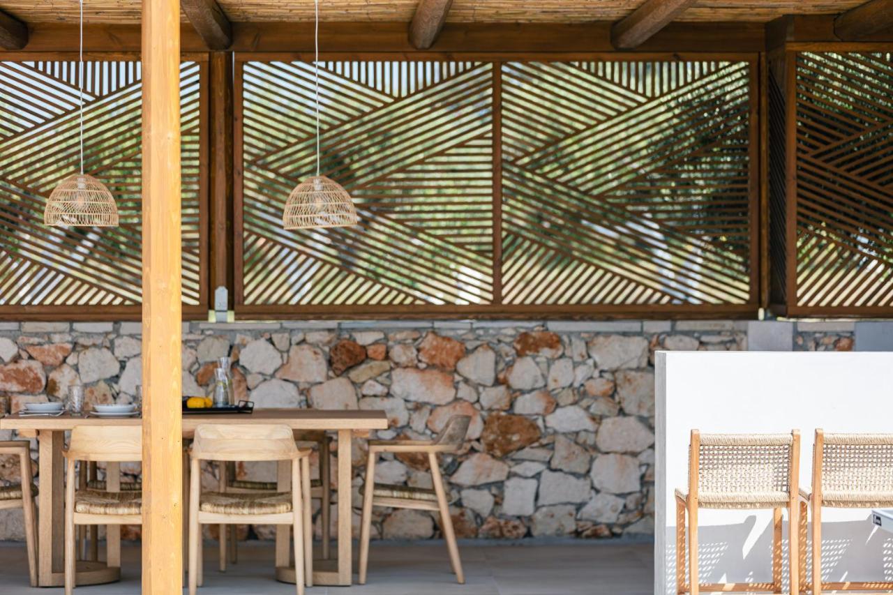 Cresto Iconic Villa, With Heated Whirlpool, By Thinkvilla Angeliana (Crete)