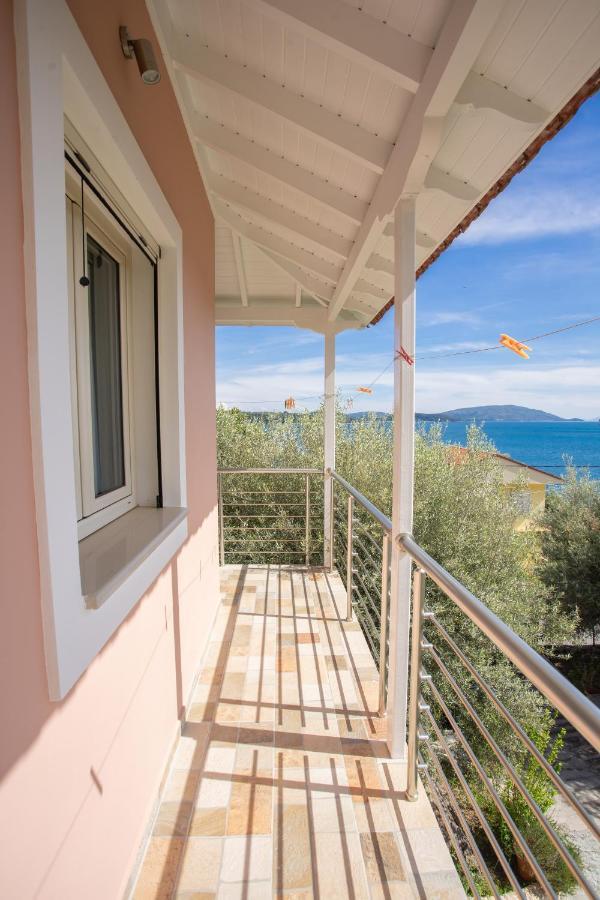 Oikia Demetria Lefkas * Nydri (Lefkada)