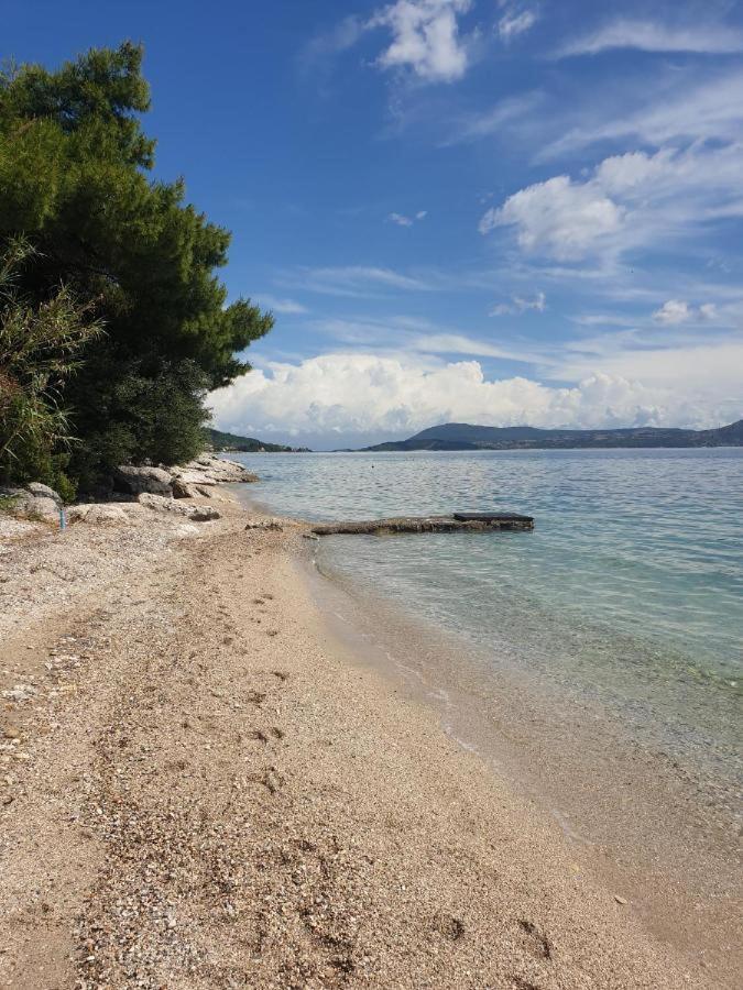 Hotel Alexandros B 2*