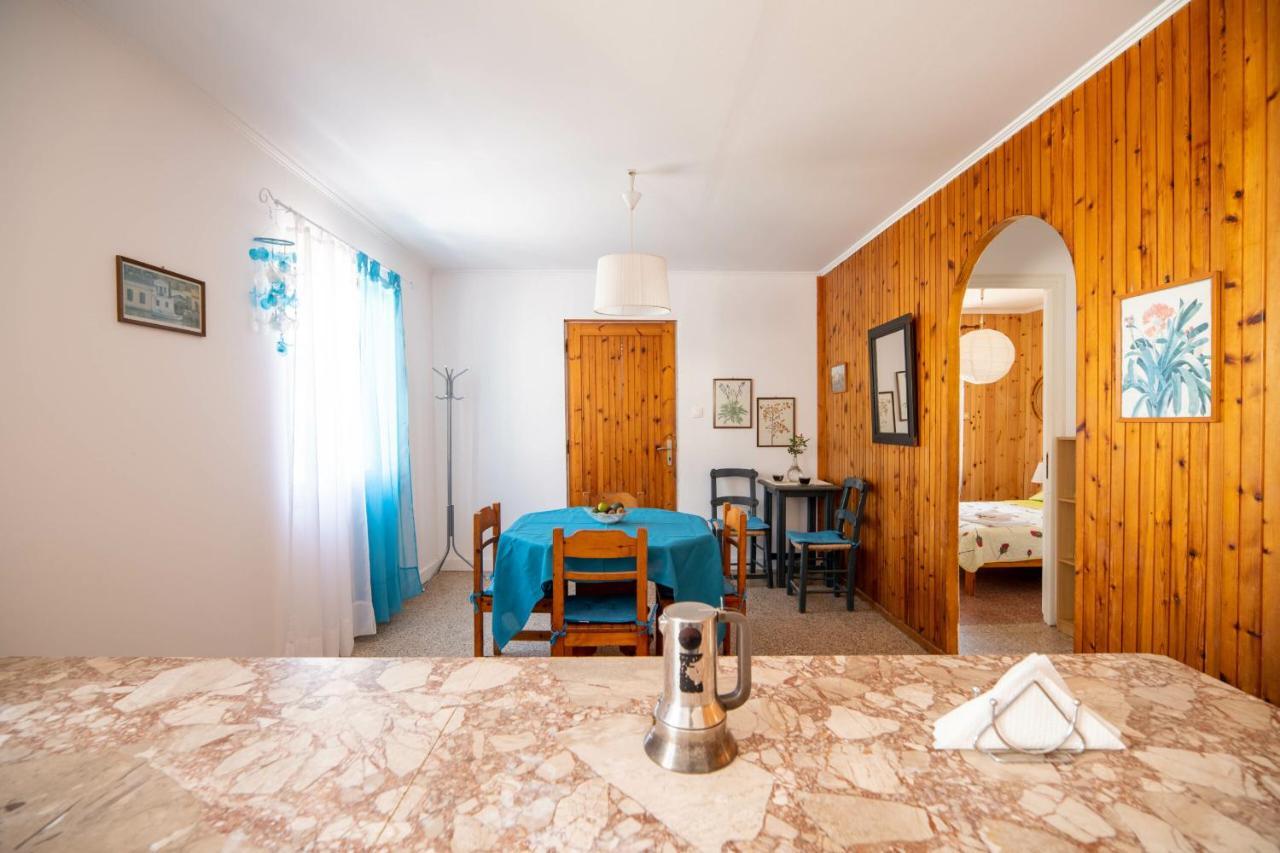 Apartment Milos & House
