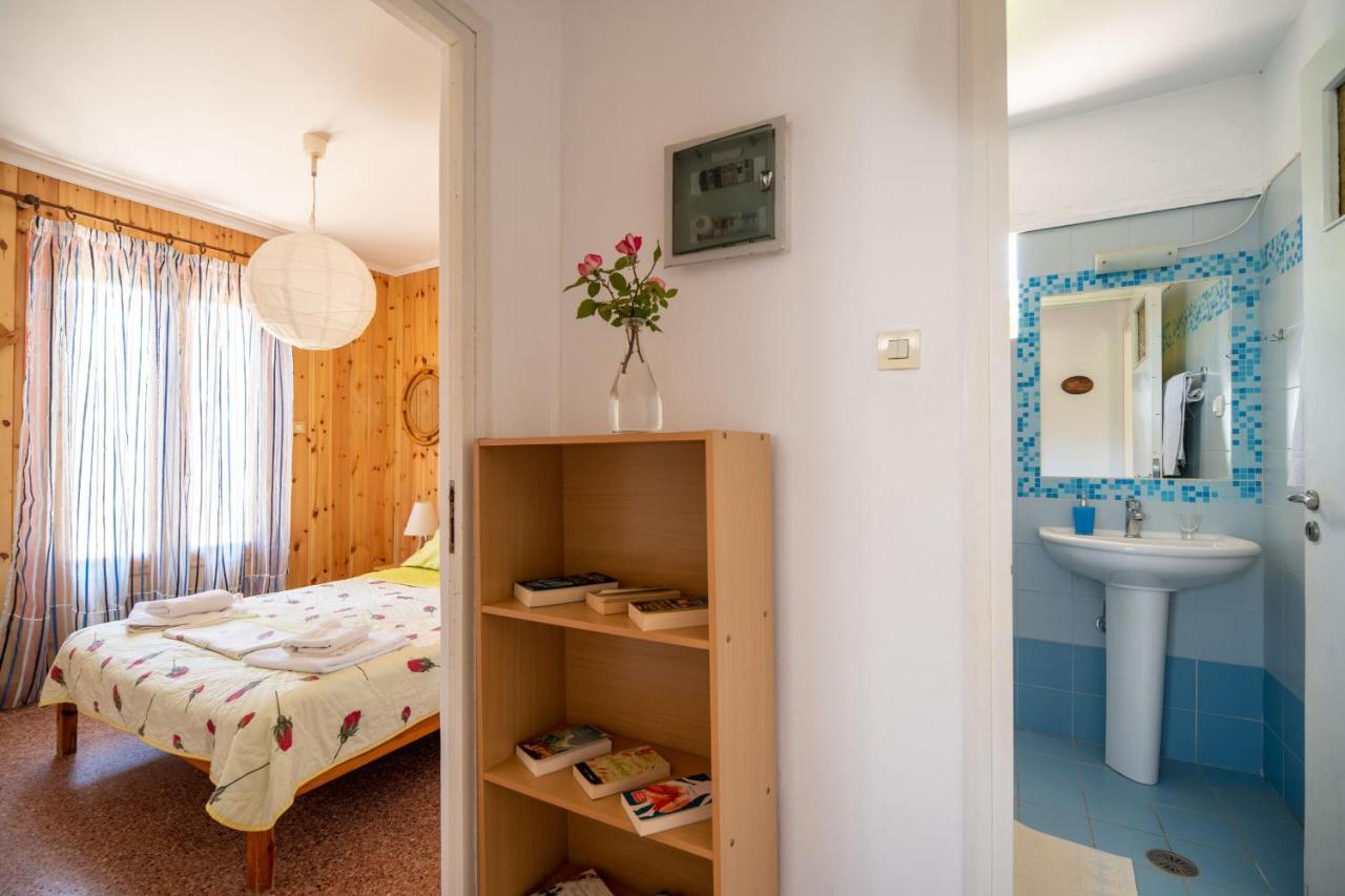 Apartment Milos & House