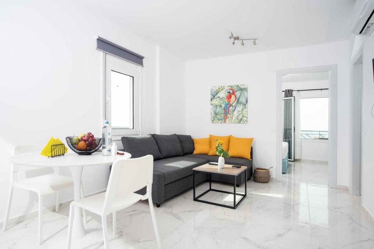 Apartment Athinais *
