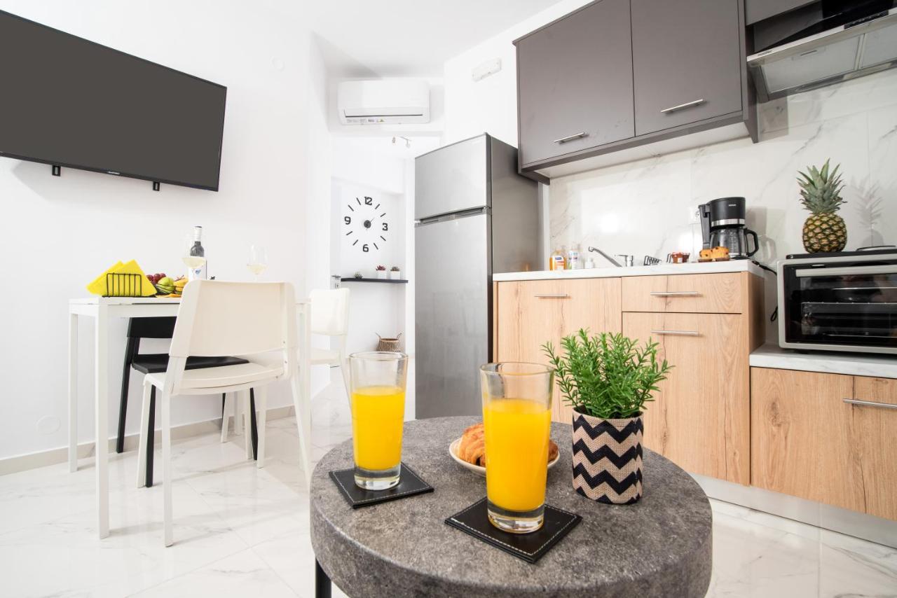 Apartment Athinais