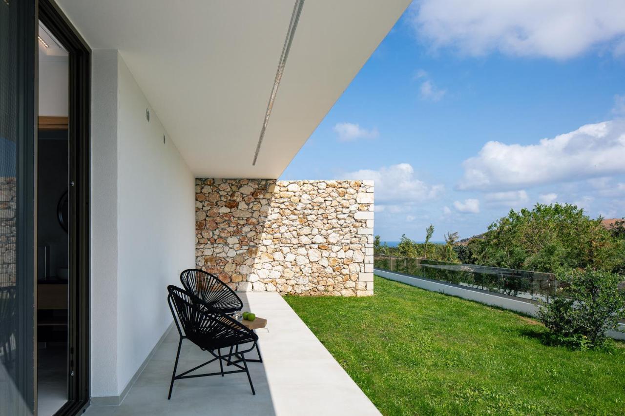 Villa Cresto Iconic Villa, With Heated Whirlpool, By Thinkvilla *