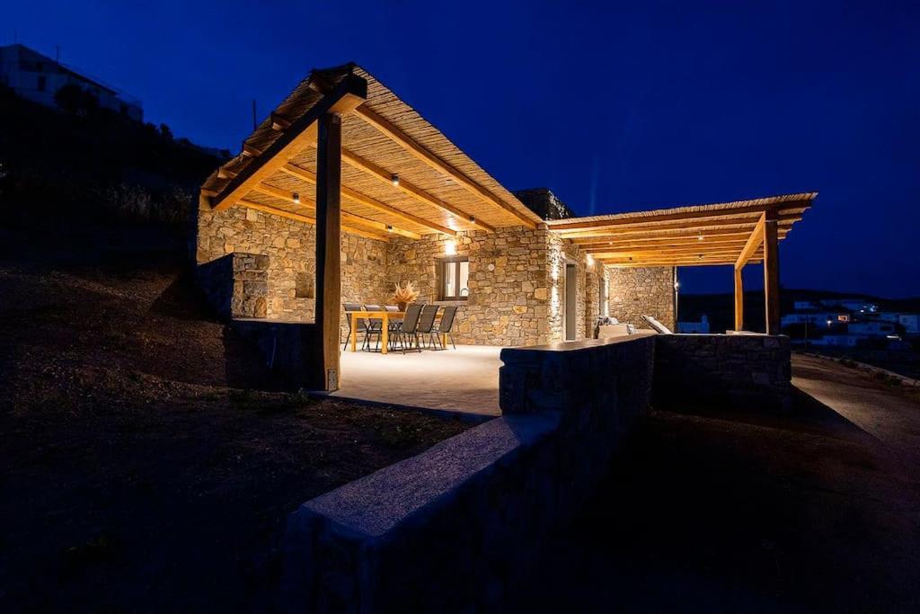 Seaeyevillas 1 * Livadi (Serifos)