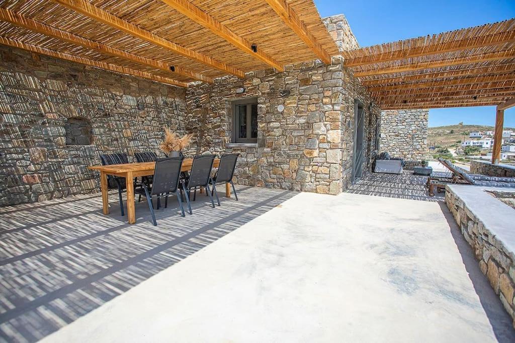 Seaeyevillas 1 * Livadi (Serifos)