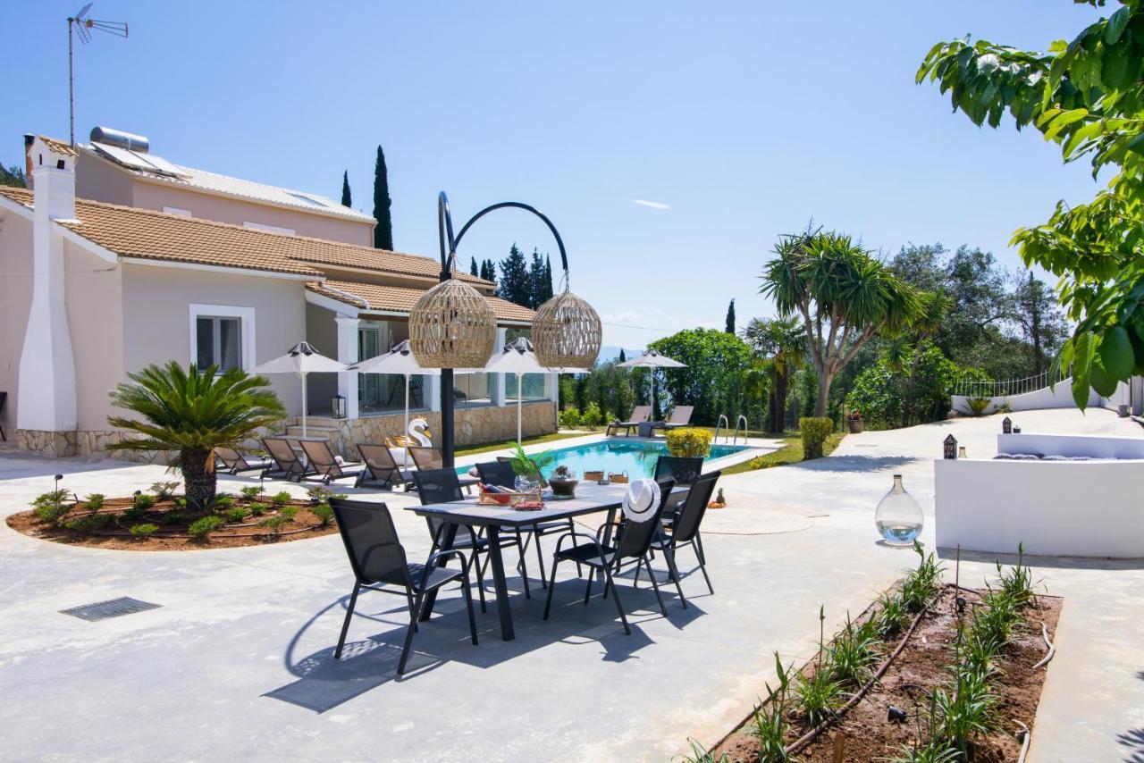 Villa Grande Terra With Swimming Pool *