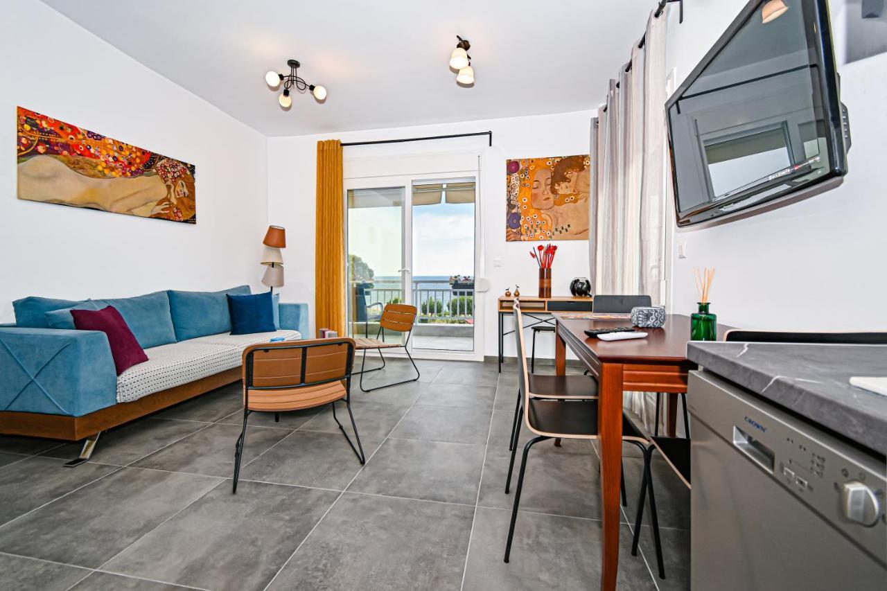 Apartment E & D Family By The Sea *