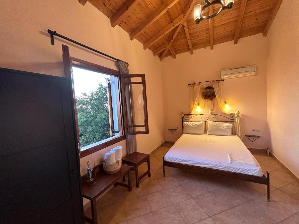 Holiday home Porto Katsiki Athanion